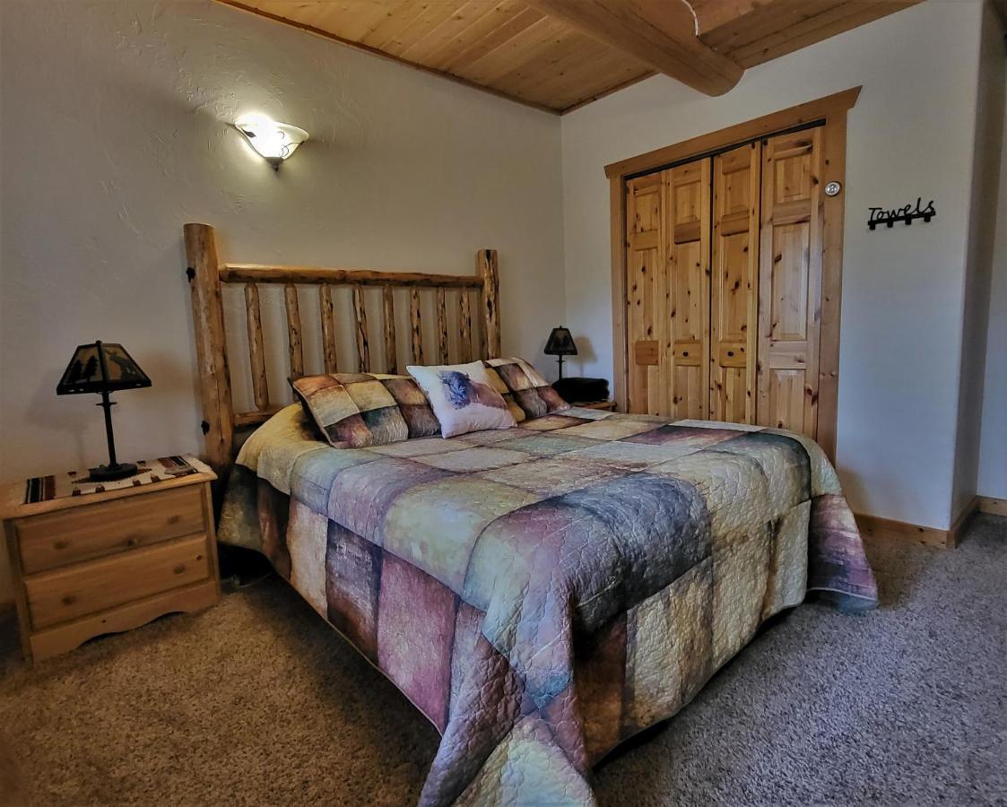 The Hideaway Hostel Island Park Esterno foto